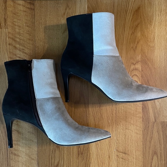 Color Block Suede Ankle Boots - Picture 5 of 7